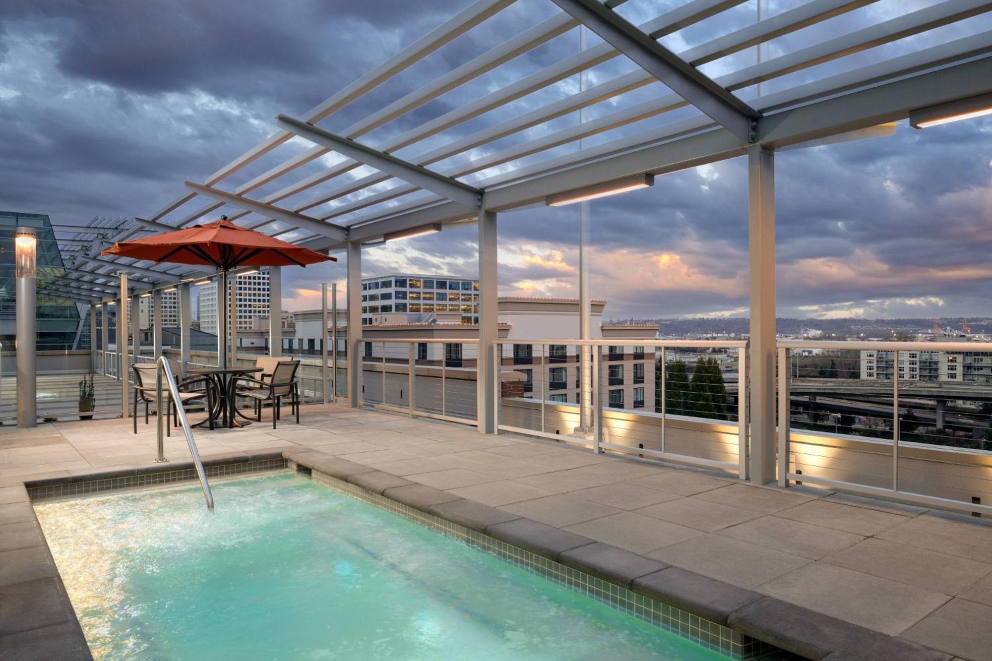 Marriott Tacoma Downtown Hotel Exterior photo