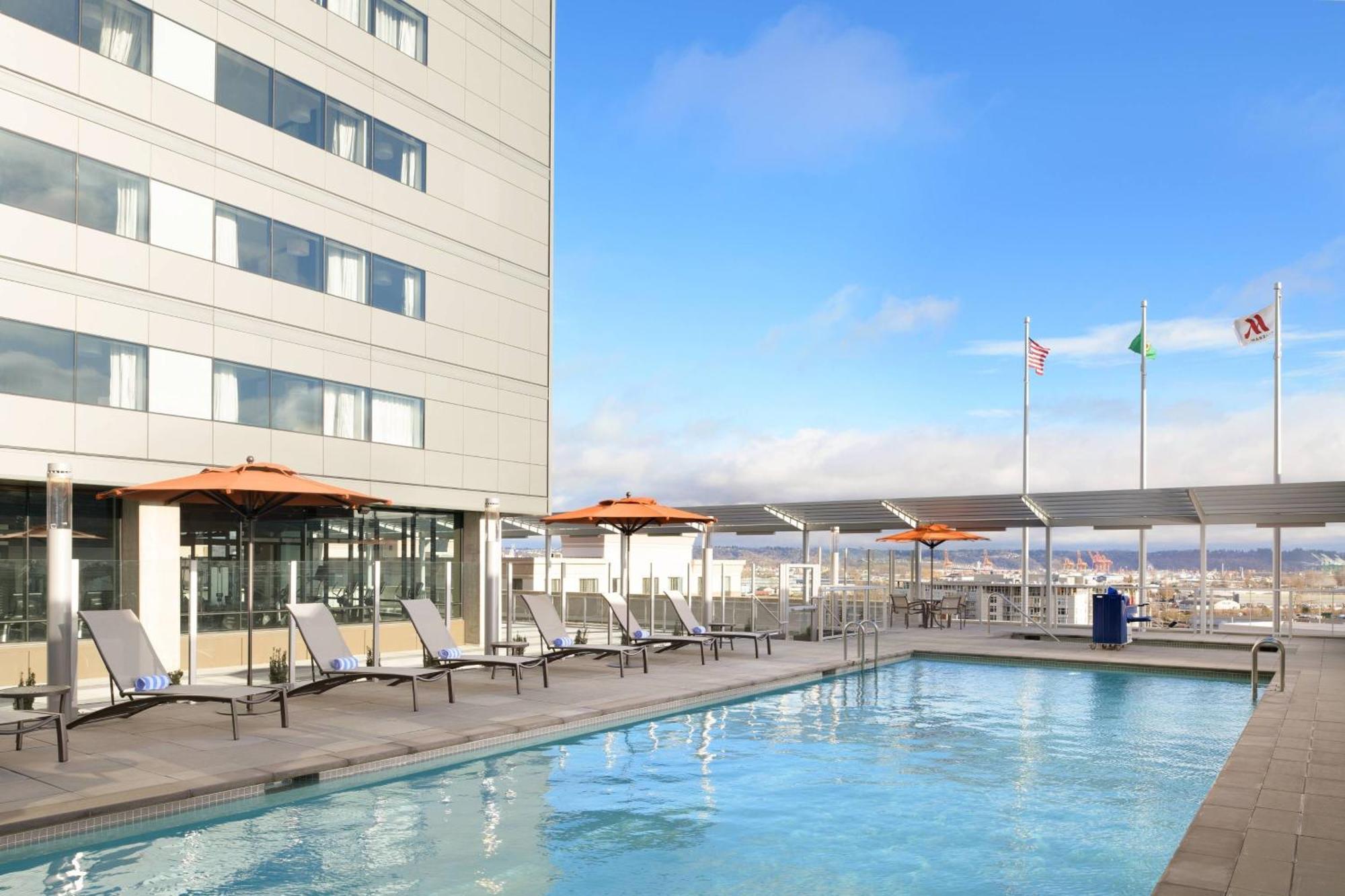 Marriott Tacoma Downtown Hotel Exterior photo